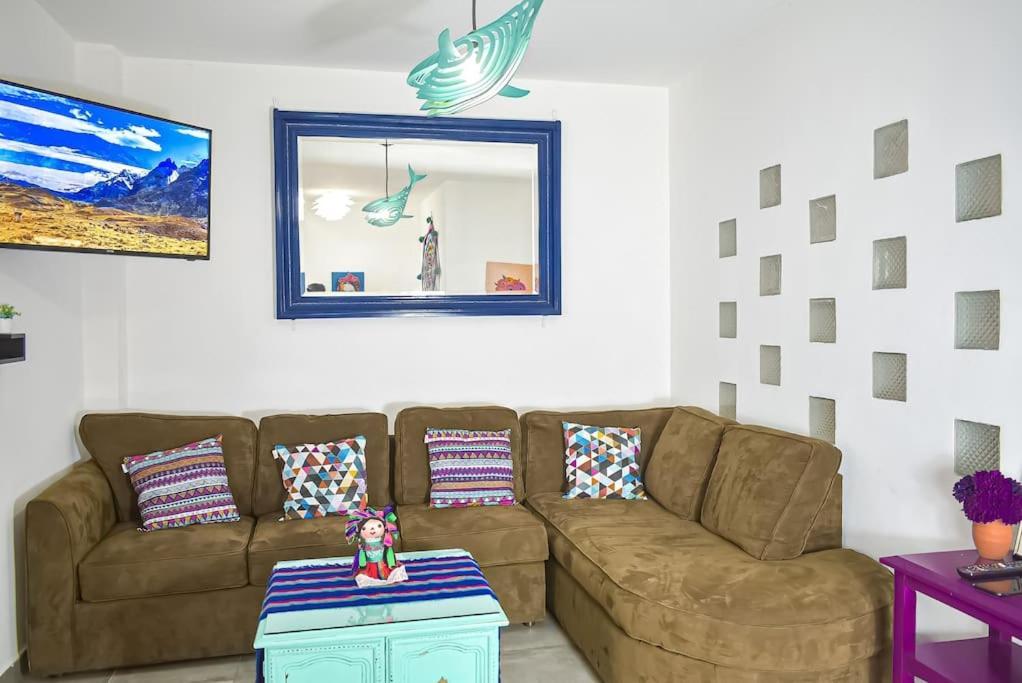 Downtown Beautiful 2Br Apartment Blocks From Beach #5 La Paz Esterno foto
