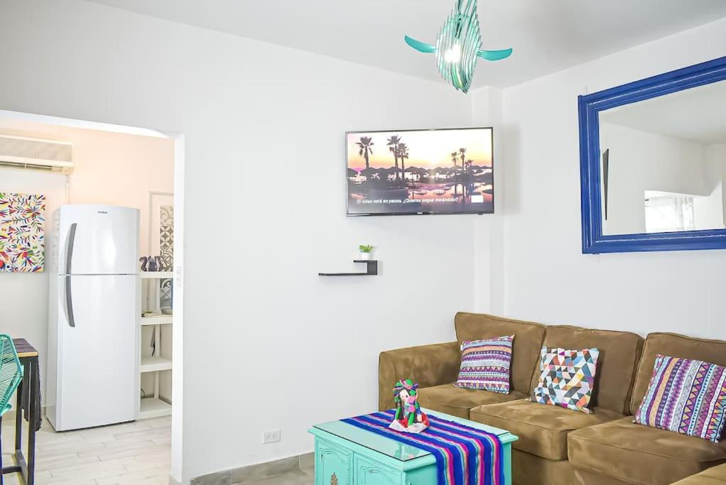 Downtown Beautiful 2Br Apartment Blocks From Beach #5 La Paz Esterno foto