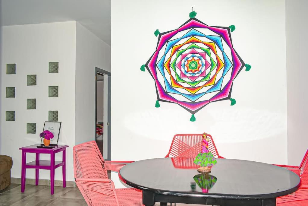 Downtown Beautiful 2Br Apartment Blocks From Beach #5 La Paz Esterno foto